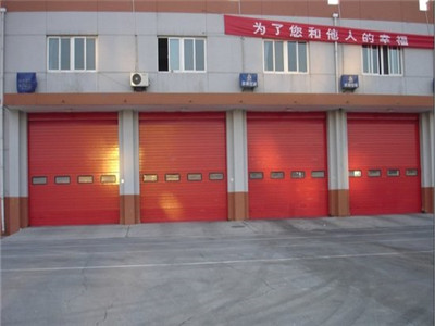 消防門(mén)